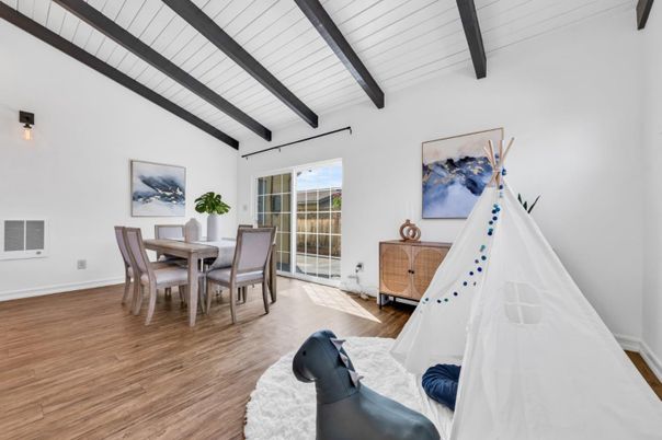 Dining room, Interior, Wooden Beams, Wood Texture Flooring