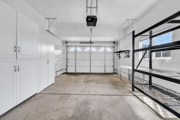 Garage, Interior