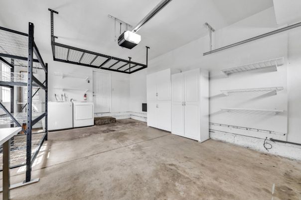 Garage, Interior, Washer