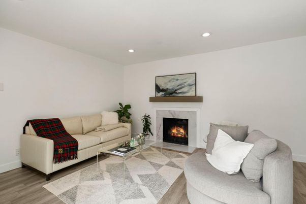 Fireplace, Interior, Living room, Recessed Lighting, Wood Texture Flooring