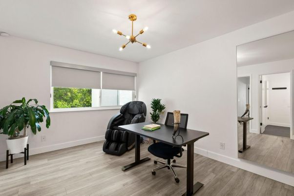 Home Office, Interior, Pendant Lights, Wood Texture Flooring