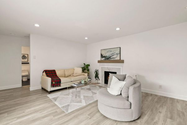 Fireplace, Interior, Living room, Recessed Lighting, Wood Texture Flooring