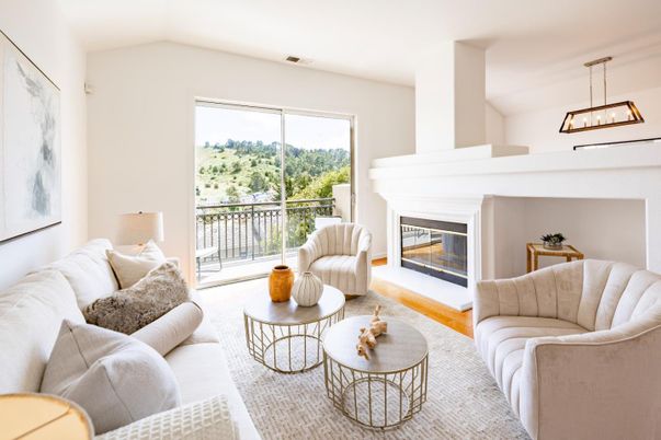 Fireplace, Interior, Living room, Pendant Lights