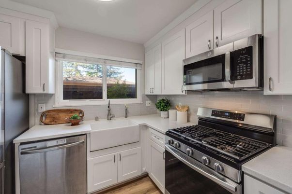 Interior, Kitchen, Stainless Steel Appliances, Wood Texture Flooring