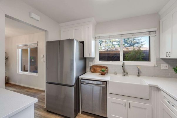 Interior, Kitchen, Stainless Steel Appliances, Wood Texture Flooring