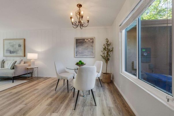 Chandelier, Dining room, Interior, Wood Texture Flooring