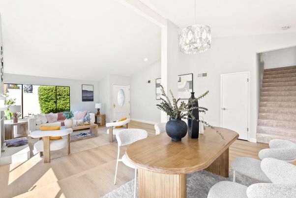 Dining room, Interior, Living room, Pendant Lights, Recessed Lighting, Wood Texture Flooring