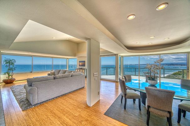 Dining room, Interior, Living room, Recessed Lighting, Water, Wood Texture Flooring