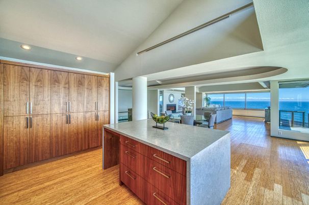 Dining room, Interior, Recessed Lighting, Water, Wood Texture Flooring