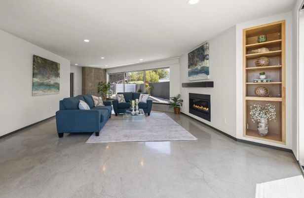Fireplace, Interior, Living room, Recessed Lighting