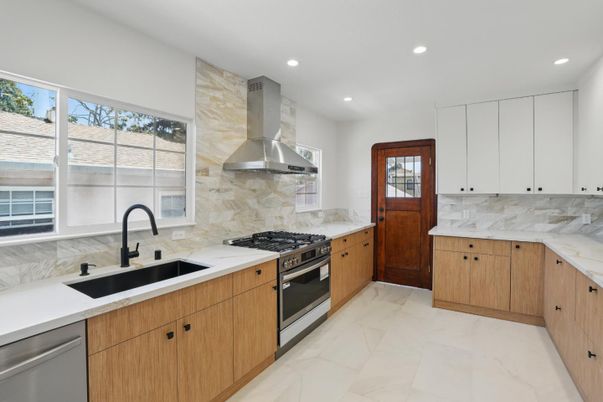 Interior, Kitchen, Marble, Recessed Lighting, Stainless Steel Appliances