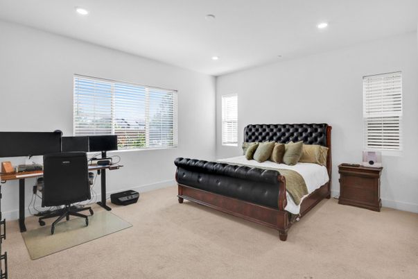 Bedroom, Home Office, Interior, Recessed Lighting
