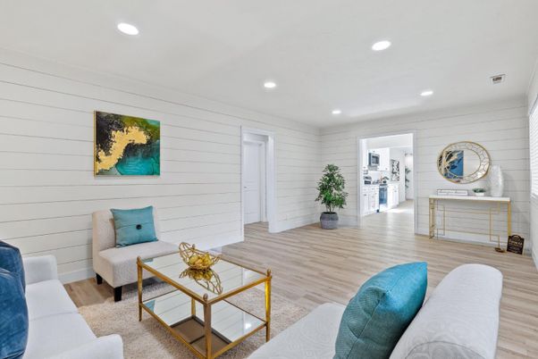 Interior, Living room, Recessed Lighting, Wood Texture Flooring