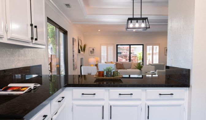 Interior, Living room, Pendant Lights, Recessed Lighting