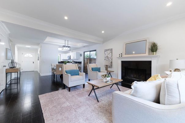 Dining room, Fireplace, Interior, Living room, Pendant Lights, Recessed Lighting, Wood Texture Flooring