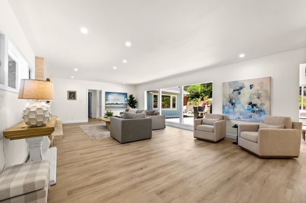 Interior, Living room, Recessed Lighting, Wood Texture Flooring