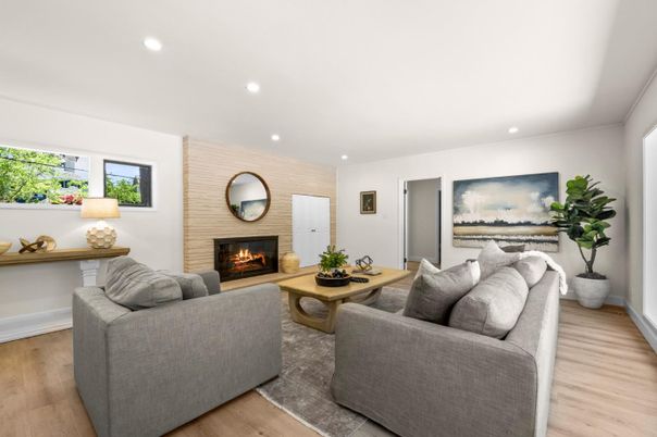 Fireplace, Interior, Living room, Recessed Lighting, Wood Texture Flooring
