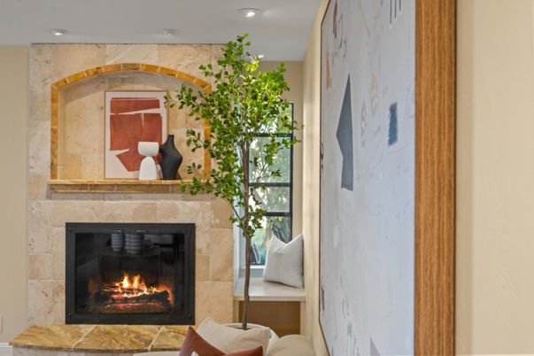 Fireplace, Interior, Recessed Lighting