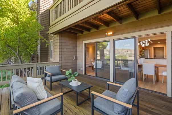 Exterior, Wood Texture Flooring