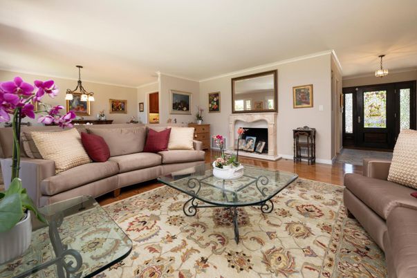 Dining room, Fireplace, Interior, Living room, Pendant Lights, Wood Texture Flooring