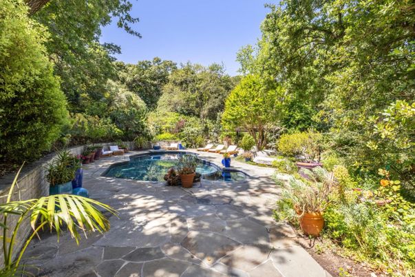 Backyard, Exterior, Pool