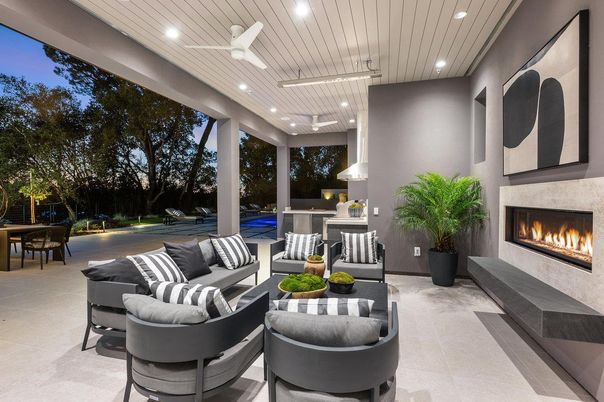 Fireplace, Interior, Living room, Recessed Lighting
