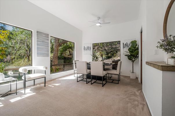 Dining room, Interior