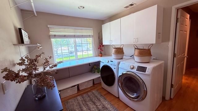 Interior, Recessed Lighting, Washer, Wood Texture Flooring