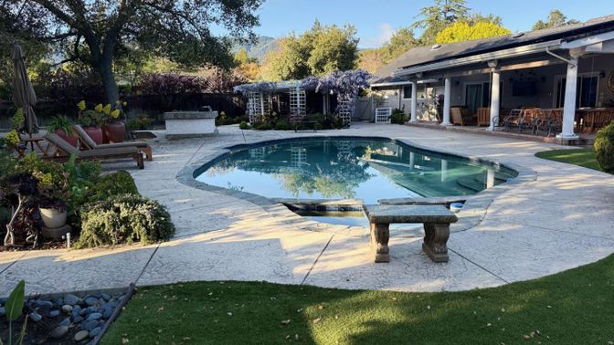 Exterior, Pool, Solar Panels