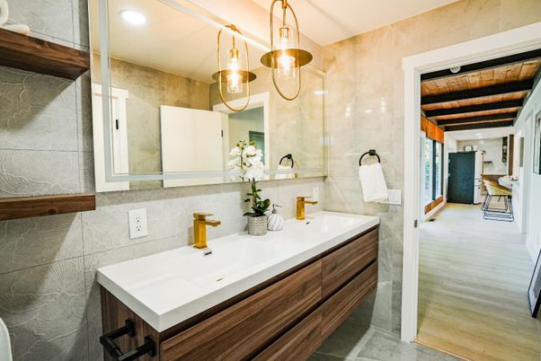 Bathroom, Dual Sink Vanities, Interior, Pendant Lights, Recessed Lighting, Wooden Beams, Wood Texture Flooring