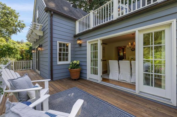 Exterior, Wood Texture Flooring