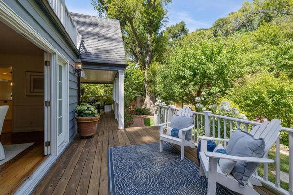 Exterior, Wood Texture Flooring