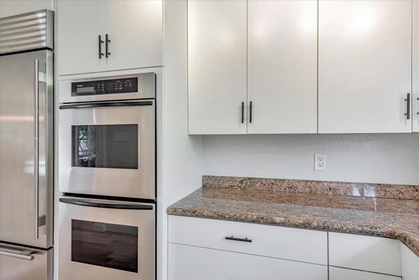 Interior, Kitchen, Stainless Steel Appliances