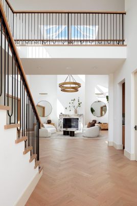 Interior, Pendant Lights, Wood Texture Flooring