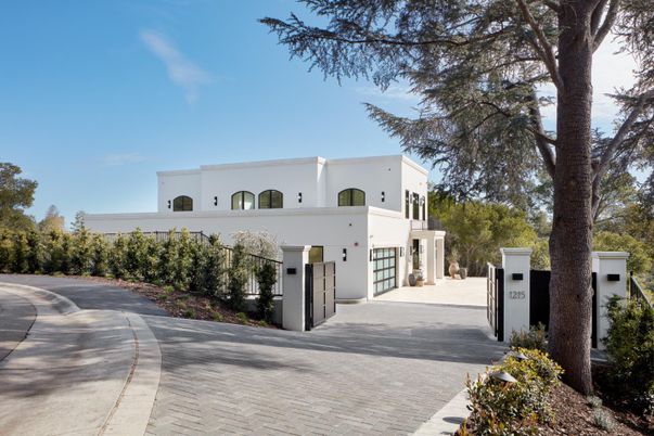 Exterior, Facade, Spanish Mediterranean