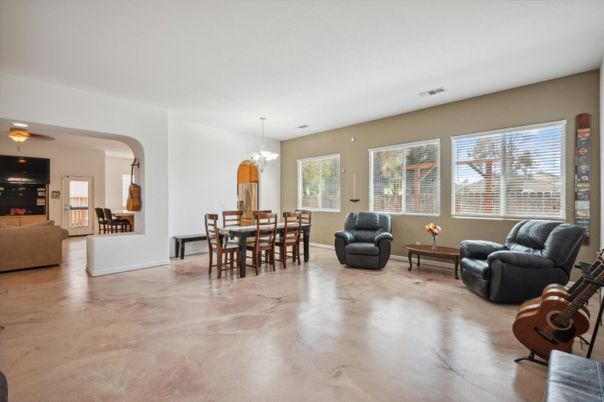 Chandelier, Dining room, Interior, Living room