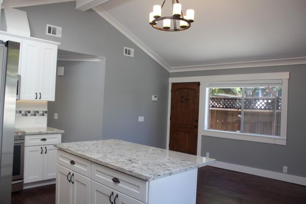 Interior, Kitchen, Pendant Lights, Wood Texture Flooring
