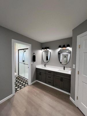 Bathroom, Dual Sink Vanities, Interior