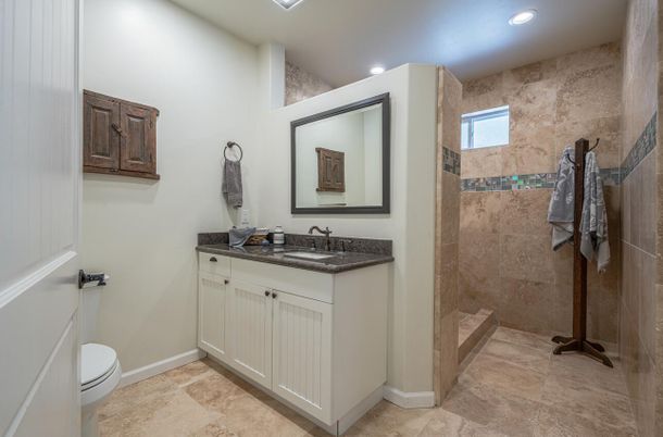 Bathroom, Interior, Recessed Lighting