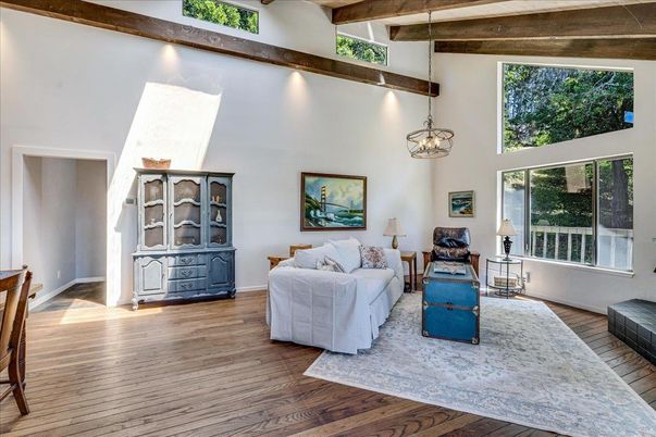 Interior, Living room, Pendant Lights, Wooden Beams, Wood Texture Flooring