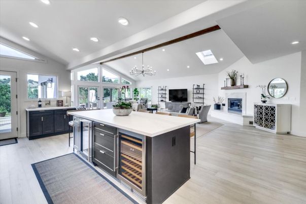 Chandelier, Dining room, Fireplace, Interior, Kitchen, Pendant Lights, Recessed Lighting, Wood Texture Flooring