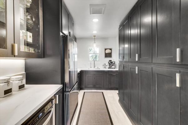Interior, Kitchen, Pendant Lights, Recessed Lighting, Wood Texture Flooring