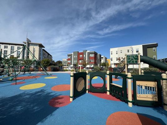 Backyard, Exterior, Playground