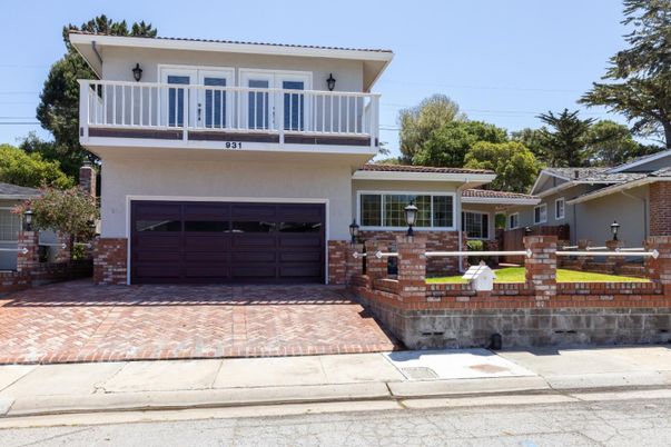 Attached, Exterior, Facade, Brick Facade, Mediterranean