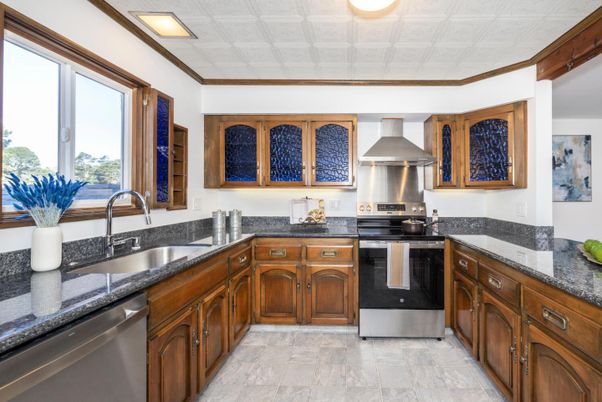 Interior, Kitchen, Stainless Steel Appliances