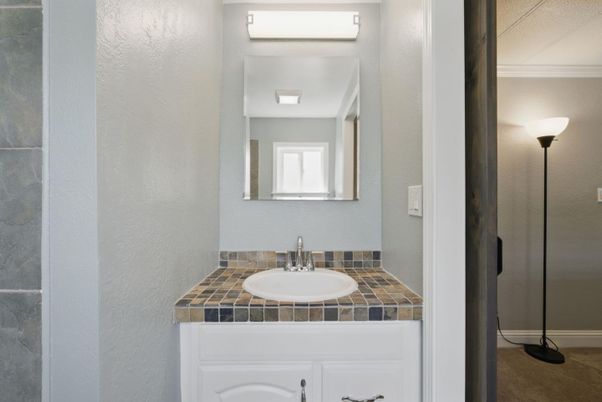 Bathroom, Interior, Tile Countertops