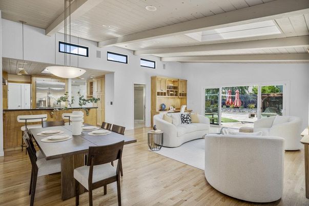 Dining room, Interior, Kitchen, Living room, Pendant Lights, Recessed Lighting, Wood Texture Flooring