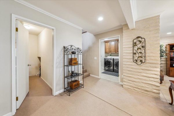 Fireplace, Interior, Recessed Lighting, Washer