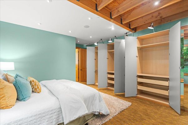 Bedroom, Interior, Recessed Lighting, Wooden Beams, Wooden Ceilings, Wood Texture Flooring