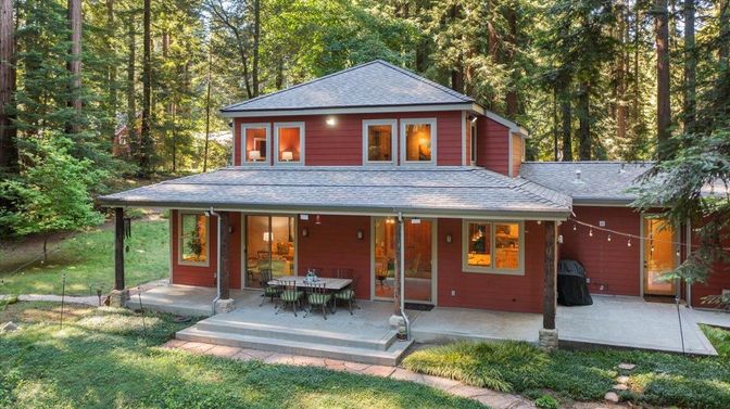 Exterior, Facade, American Craftsman